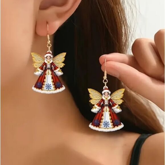 Hand crafted holiday dangle earrings - Picture 3 of 6